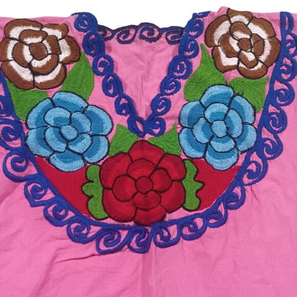 Vintage Handmade Huipil Pink Embroidered Sleeveless Square Poncho Top - Picture 2 of 7
